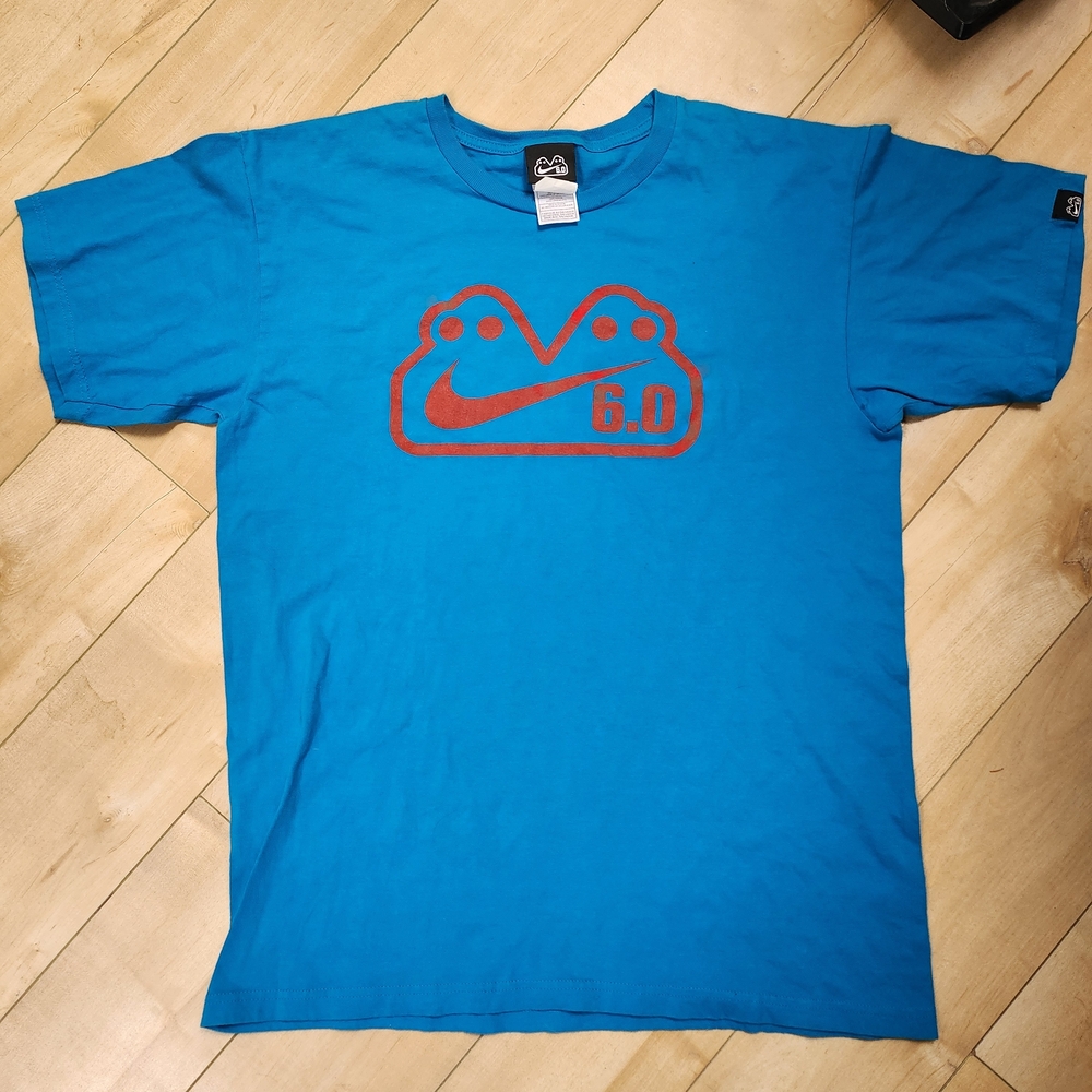 Nike Limited Edition Bright Blue Tee with Red 6.0 Graphic Rare